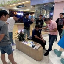 ล่อซื้อ! ตร. 191 จับหนุ่มโพสขายบัญชีม้า ให้เว็บพนันออนไลน์ คาห้างดังย่านรังสิต 