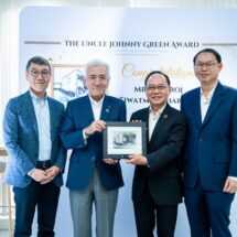 7&i Holdings ชื่นชมซีพี ออลล์ ต้นแบบการบริหารร้านเซเว่นฯ มอบรางวัลระดับสูงสุดด้านการให้บริการ