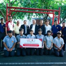 สถาบันการอาชีวศึกษาภาคกลาง 5 ร่วมกับ แปซิฟิกไพพ์ ส่งมอบลานยืดเหยียดออกกำลังกาย 13 สวนสาธารณะให้กทม.