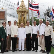 ฤกษ์มงคล! สนท.อัญเชิญ “พระสยามเทวาธิราช” ขึ้นบุษบก เกิดพระอาทิตย์ทรงกลด