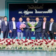 ผอ.รร.สตรีวิทยา 2 ปลื้ม! เจ้าอาวาสวัดสุทธิวราราม-เจ้าคณะเขตลาดพร้าว ร่วมรับ-ส่ง