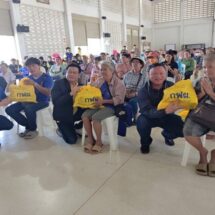 “พีระพันธุ์” มอบ “หิมาลัย” มอบถุงยังชีพช่วยผู้ประสบภัยน้ำท่วมพิจิตร