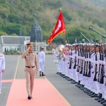 ผบ.ทร. ตรวจเยี่ยมหน่วยบัญชาการนาวิกโยธิน ปกป้องอธิปไตย-รักษาผลประโยชน์ชาติทางทะเล