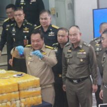 “ทวี” แถลงจับยา 2 เครือข่ายยาเสพติดรายใหญ่ ยึดยาบ้าเกือบ 13 ล้านเม็ด ไอซ์-คีตามีนเพียบ