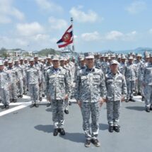 ผบ.ทร. ตรวจเยี่ยมหมู่เรือฝึกนักเรียนนายเรือ ก่อนแล่นเรือสู่การฝึกภาคทะเลใน ตปท.