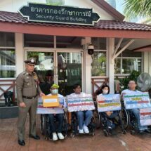 เครือข่ายเหยื่อเมาแล้วขับ ยื่นหนังสือถึง ผบ.ตร. ขอให้มีการบังคับใช้กฎหมายผู้ขับขี่รถไม่หยุดรถให้คนข้ามทางม้าลาย