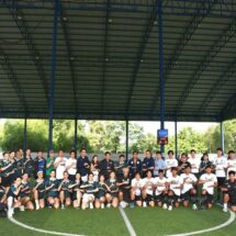 มิสเอิร์ธ​ ศุลการักษ์​ ​ฟาดแข้ง​กระชับมิตร Customs United