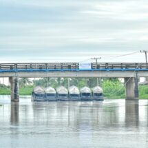 ผบ.ทร. ติดตามสถานการณ์น้ำ-เยี่ยมบำรุงขวัญกำลังพล หน่วยเฉพาะกิจเรือผลักดันน้ำฉะเชิงเทรา