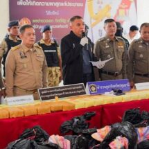 รวบหนุ่มขนยานรกกว่า 6.7 ล้านเม็ด คาลานจอดห้างดัง