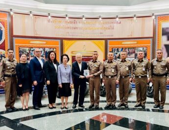 ‘บิ๊กราญ’ รับมอบจยย. ใช้ภารกิจจราจรโครงการพระราชดำริ