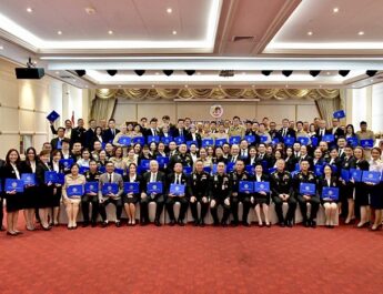 ปิดฉาก “พคบ.17” กอ.รมน.รวมพลังผู้นำประเทศ “รัฐ-เอกชน-สื่อ” ปั้นเครือข่ายผู้นำรุ่นใหม่ ขับเคลื่อนความมั่นคงชาติ