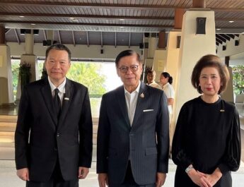 เอ็ม บี เค ให้การต้อนรับ รัฐมนตรีว่าการกระทรวงการต่างประเทศสาธารณรัฐประชาชนจีน