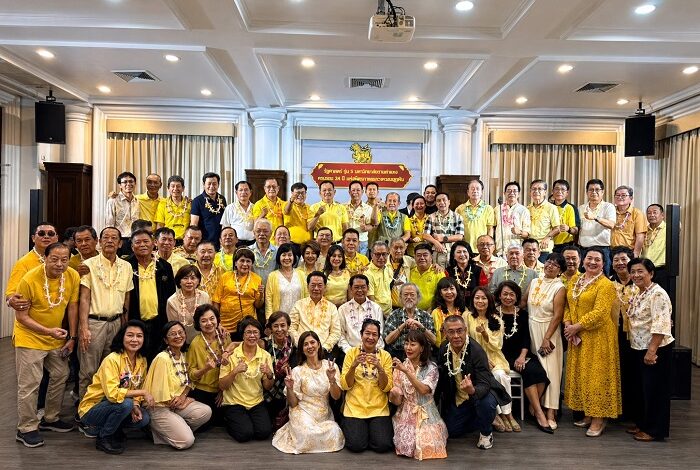 “24 ปีแห่งมิตรภาพ” รัฐศาสตร์ รามคำแหง ภาคพิเศษ รุ่น 5 จัดงานเลี้ยงรุ่นสุดอบอุ่น