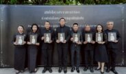คณะผู้บริหาร และพนักงานกลุ่มบริษัท เอ็ม บี เค ร่วมเฝ้าฯ รับเสด็จในหลวง พระราชินี และพระบรมวงศานุวงศ์ เชิญพระศพสมเด็จพระเจ้าลูกเธอ เจ้าฟ้าพัชรกิติยาภาฯ ไปยังพระที่นั่งพิมานรัตยา