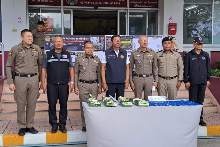 ชื่นชม! ผู้คุมคุกเพชรบุรีไหวพริบ ดักฟังนักโทษสั่งญาติขุดยาเสพติดที่ฝังดินไว้ ซ้อนแผนยึดยาบ้า-ไอซ์ล็อตใหญ่