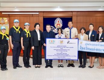 มูลนิธิครอบครัวพอเพียง มอบทุนการศึกษา-ทุนอาหารกลางวัน ให้แก่นักเรียน ม.1 แก่งกระจานวิทยา จ.เพชรบุรี