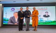 ‘หลวงพี่น้ำฝน’ คว้าโล่เกียรติคุณ “เด่นสาธารณสุข” ฉลอง 61 ปี สภท.