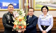 ประธานมูลนิธิครอบครัวพอเพียง แสดงความยินดี ปลัดกระทรวงกลาโหม